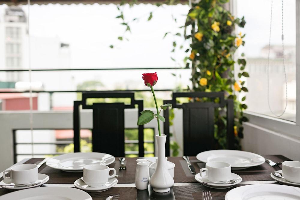 View & 4* Hà Nội