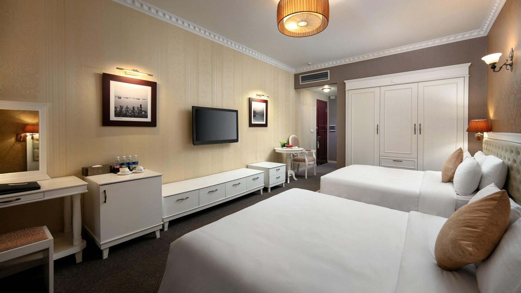 Hotel Luxor Boutique 4*