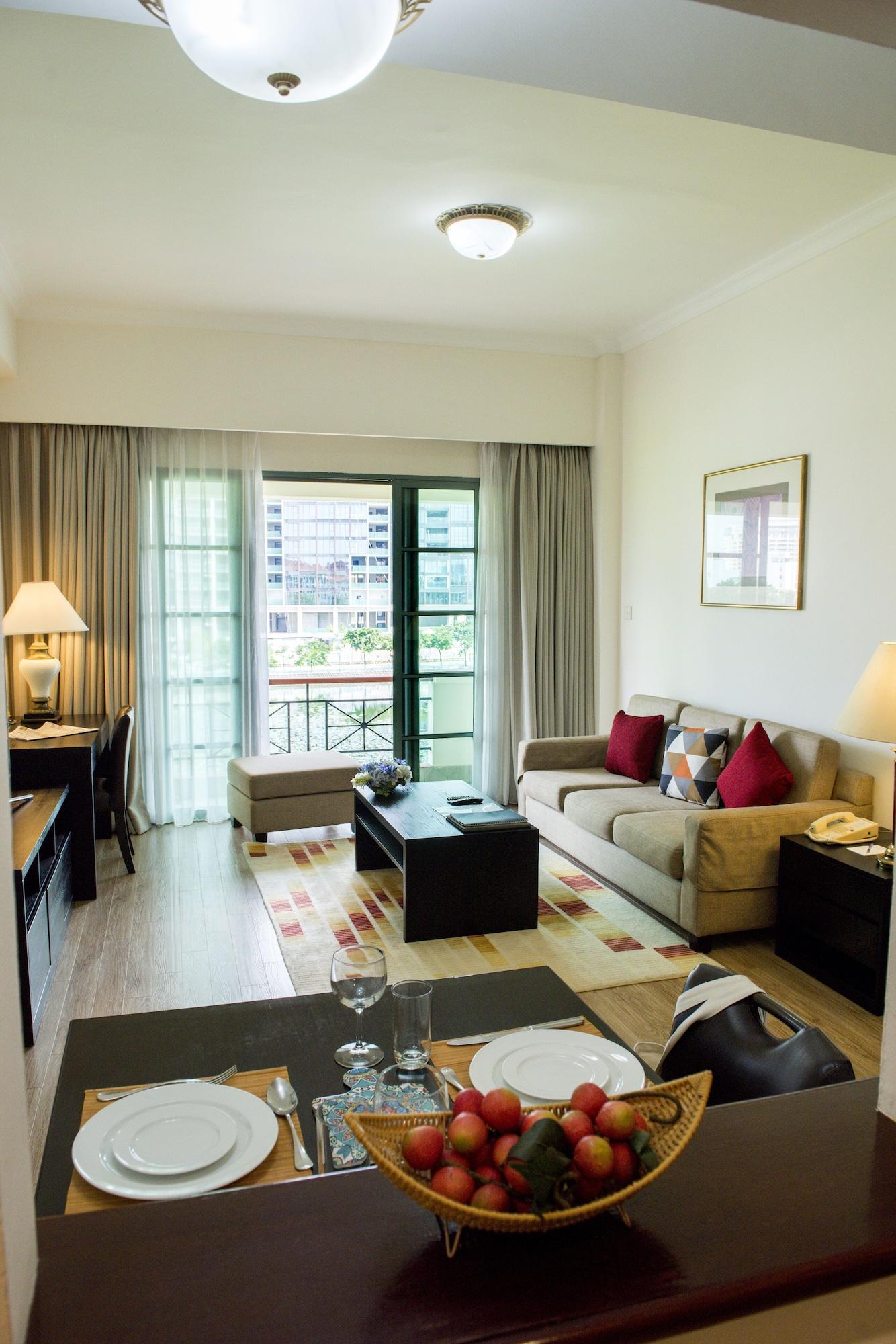 Diamond Westlake Apartment
