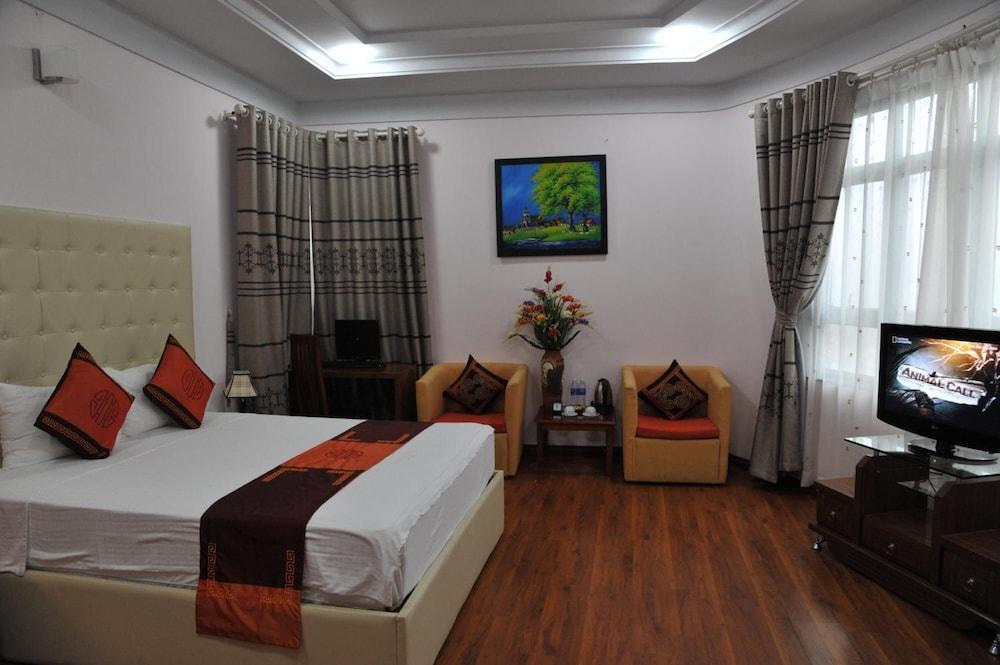 Hotel Urban Alley 4*