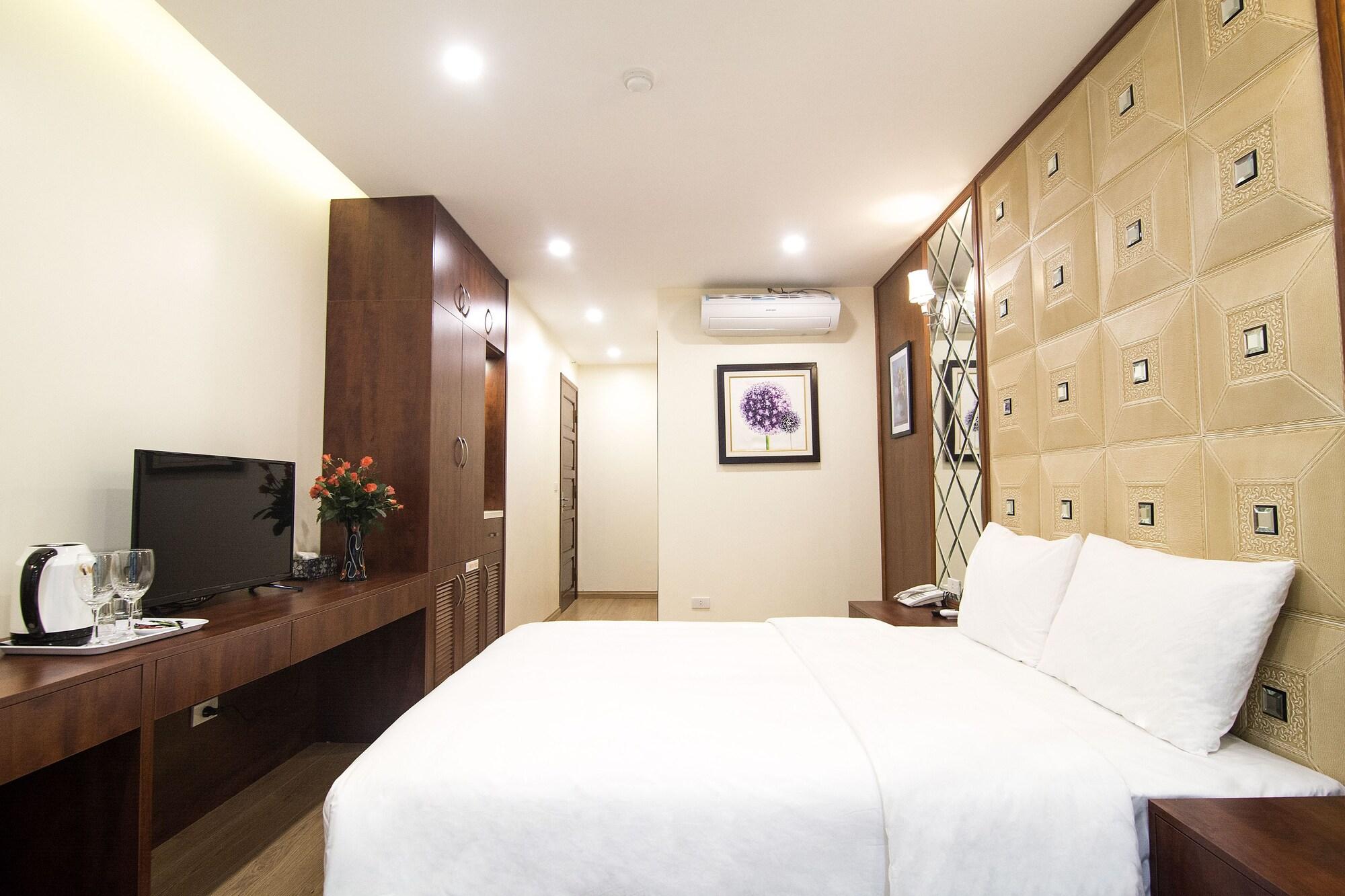Canary & 3* Hanoi