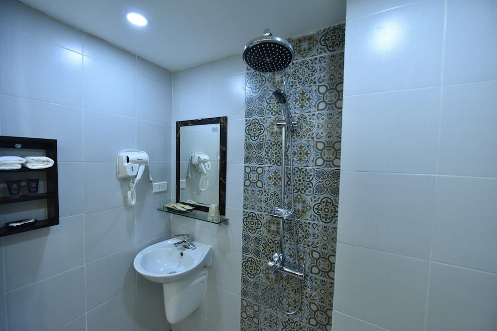 Ha Noi Cue Hub Hostel