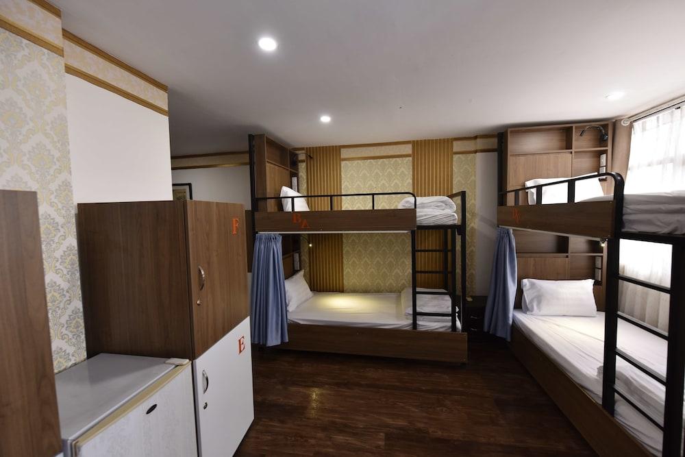 Ha Noi Cue Hub Hostel Hanoi