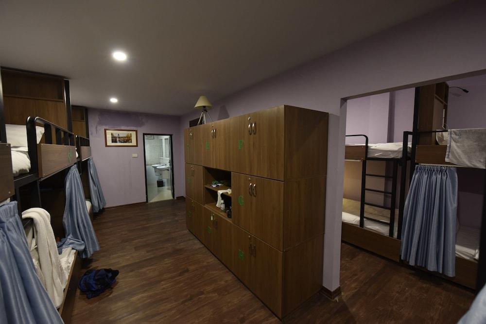 Ha Noi Cue Hub Hostel