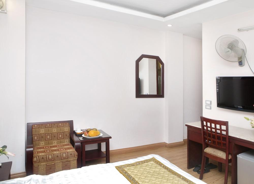 Cristina Center &