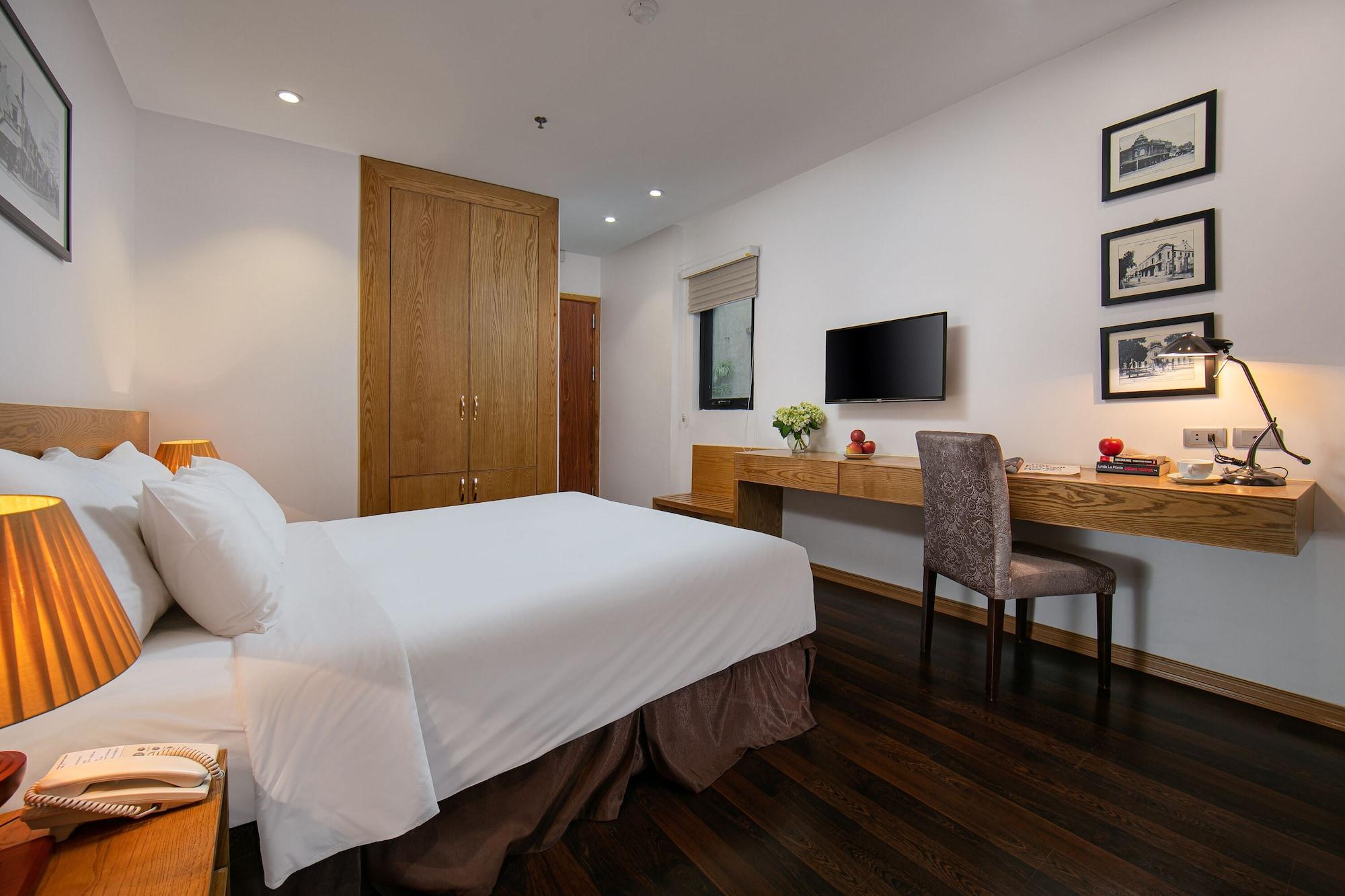 Hotel Paon & Hanoi