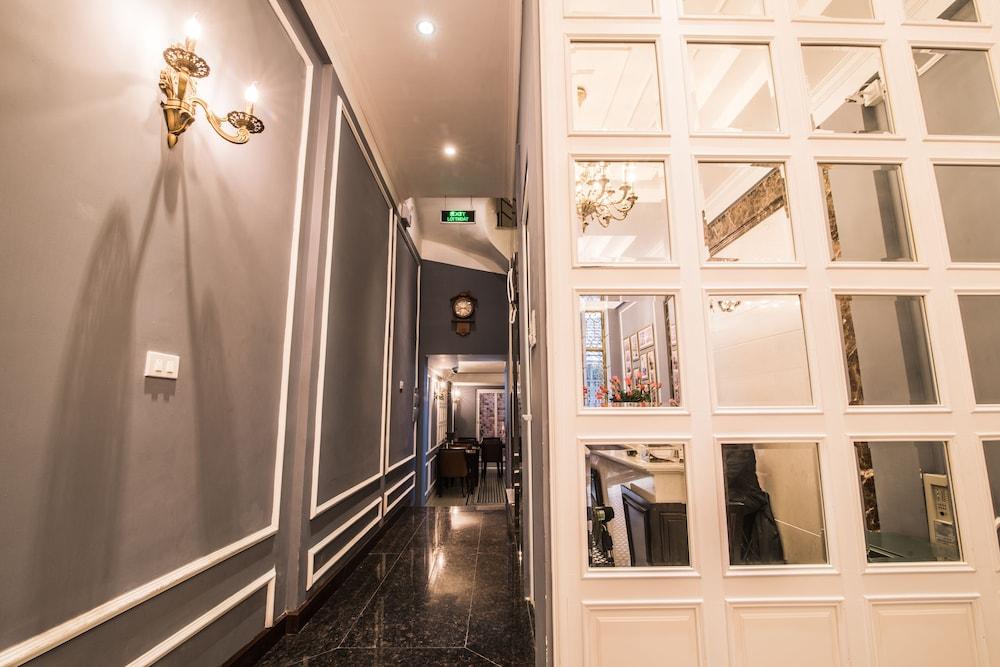 Crystal Pearl Hotel Hanoi
