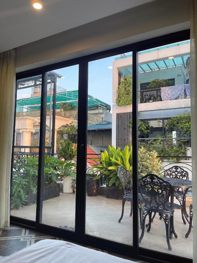 40m Newly Built House, Luxury Location, Quiet Place Apartment