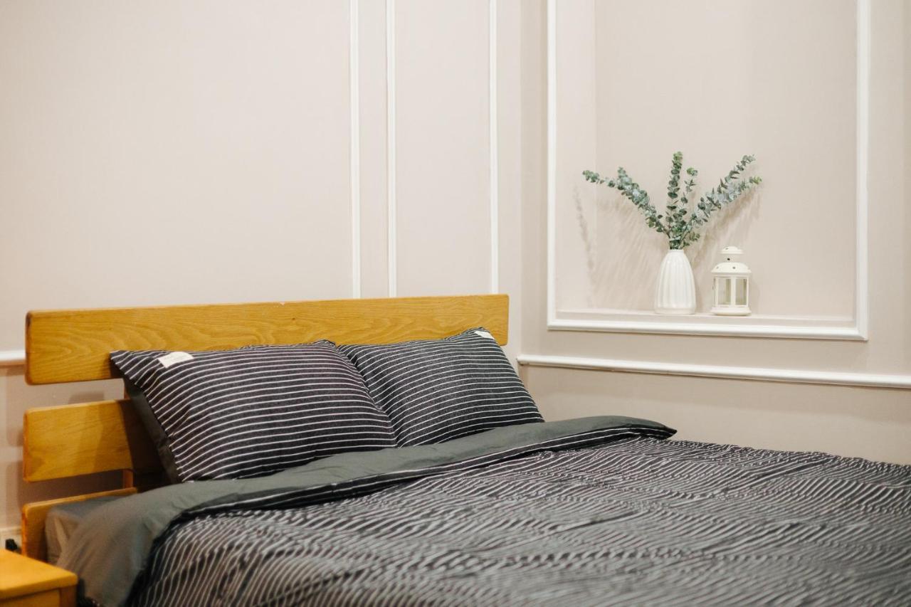 Private Apartment-2bdrs-6pax-old Quarter Apartment Hanoi
