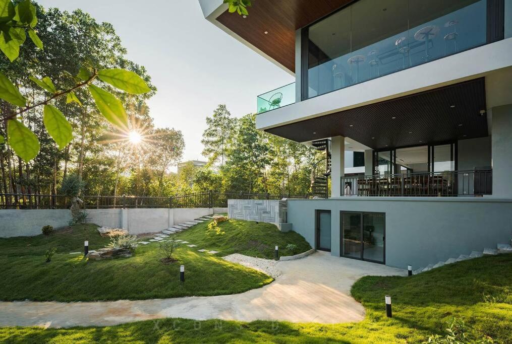 Villa Lala Ba Vi 1.000m² - View Ho, Be Boi Rieng