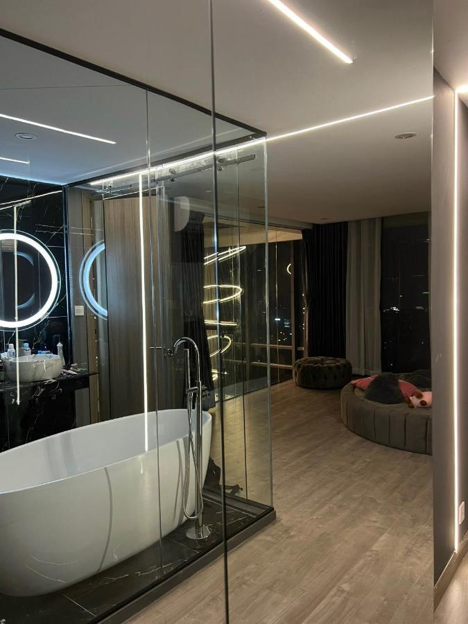 Night Star Penhouse Duplex Apartment Hanoi