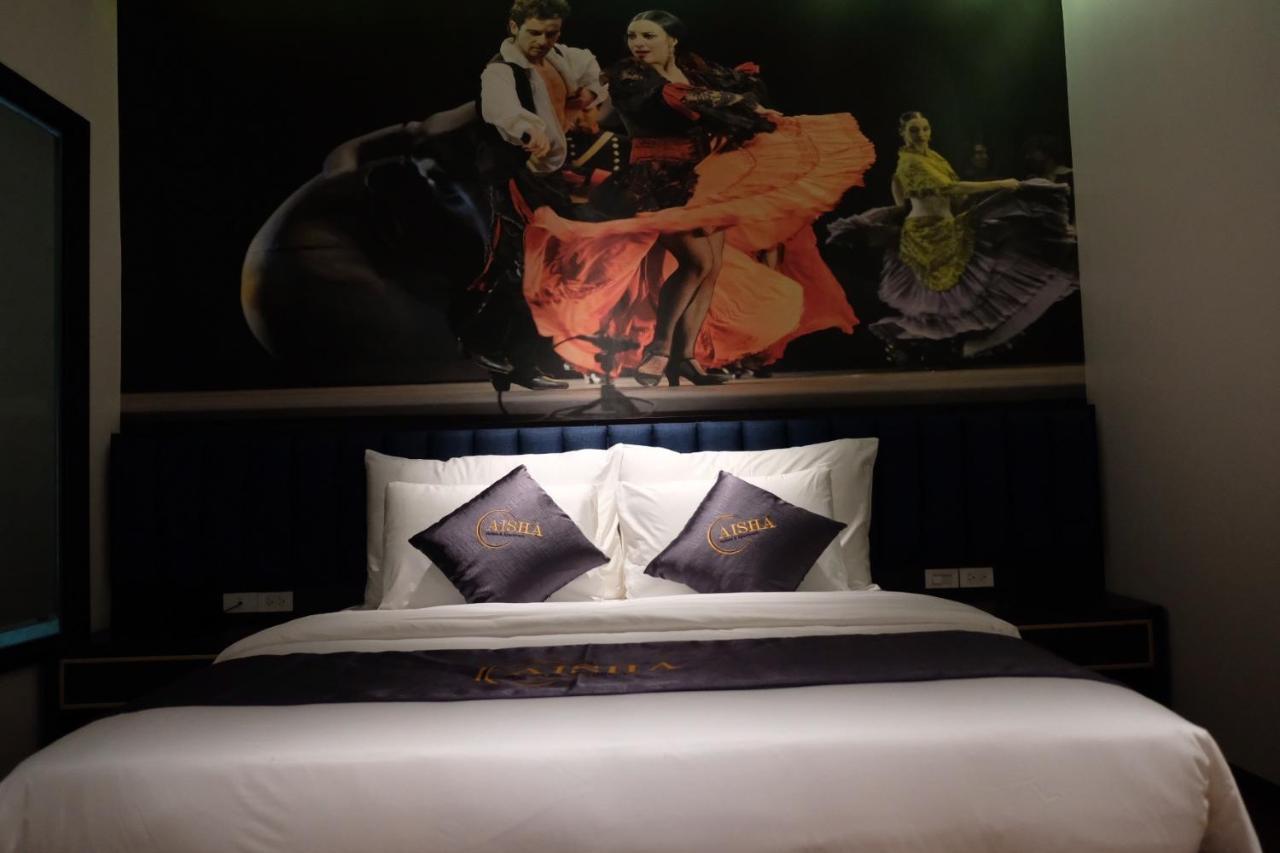 Hotel Aisha House And