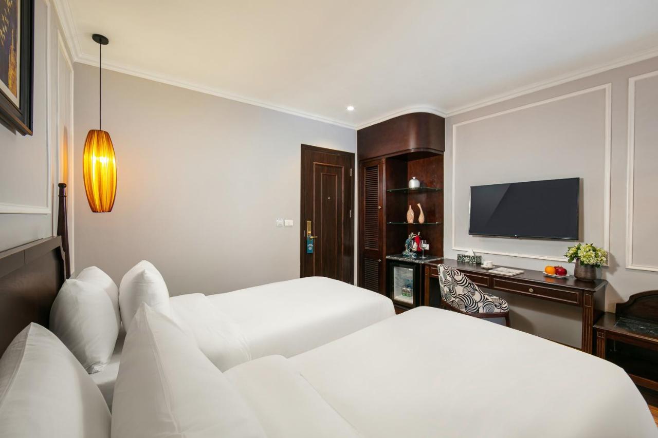 Salute Premium Hotel & Spa 4* Hanoi