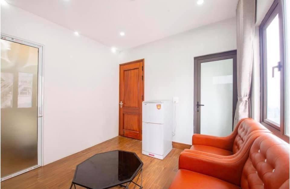 Khách sạn Khach Sạn Nam &hoanganh