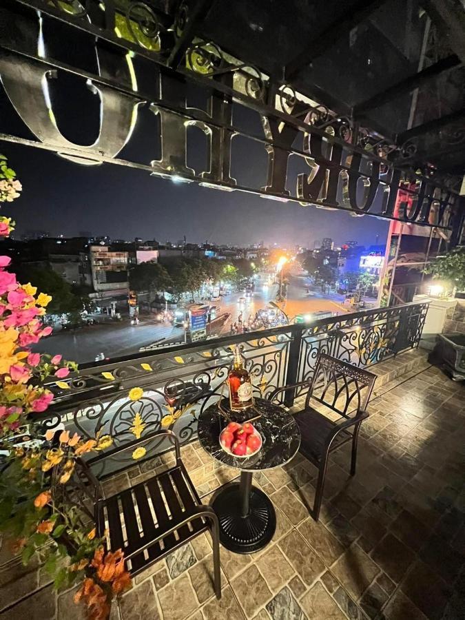 Victory Hotel
