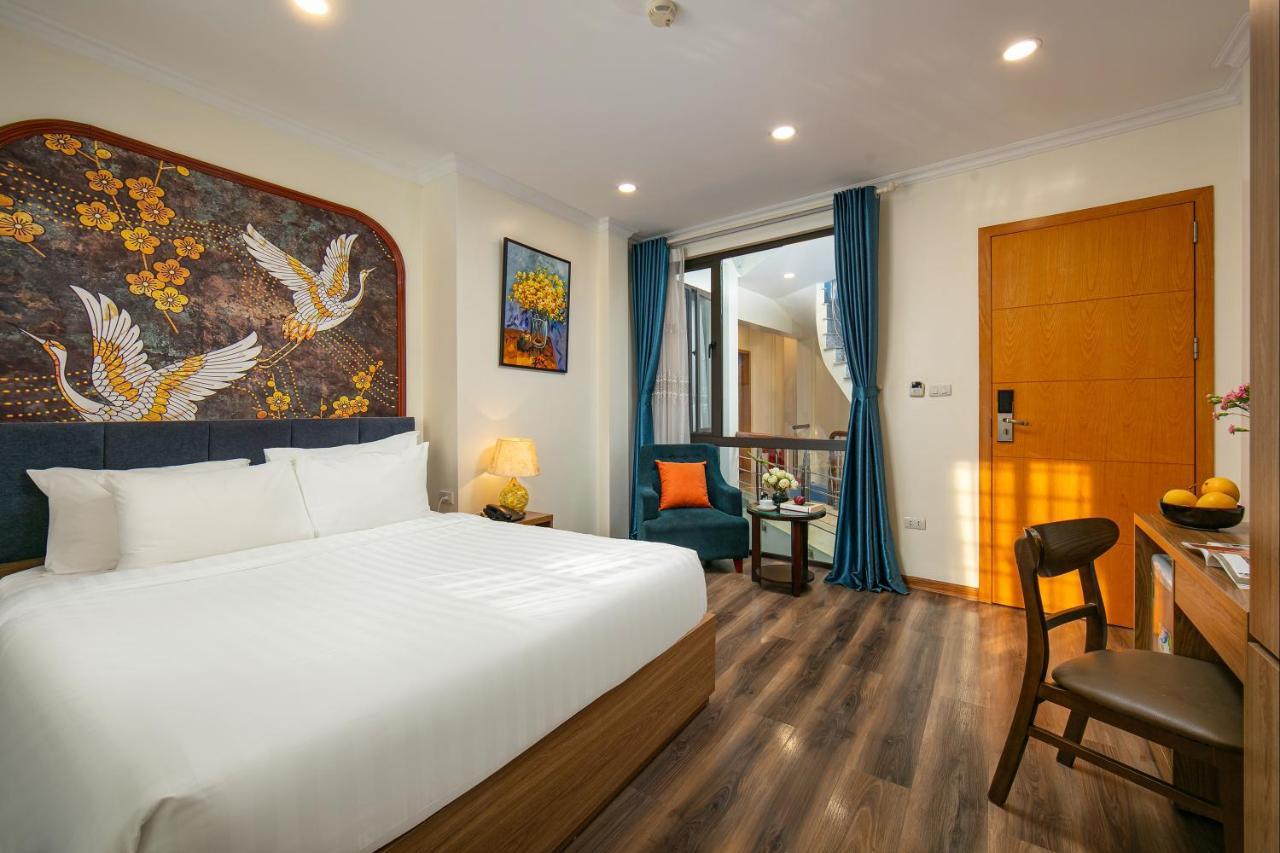 The Sono Hotel 3*
