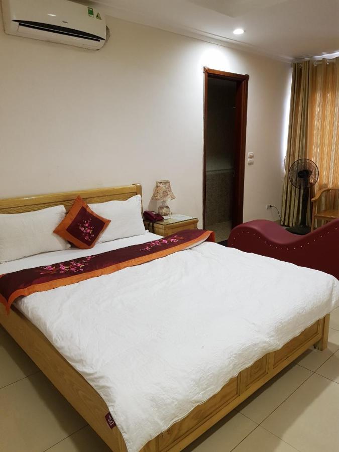 Hoang Gia - 22 Ho Chuong - By Bay Luxury Hotel
