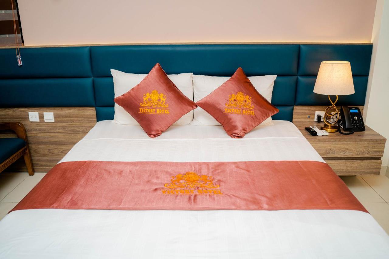 Victory * Hanoi