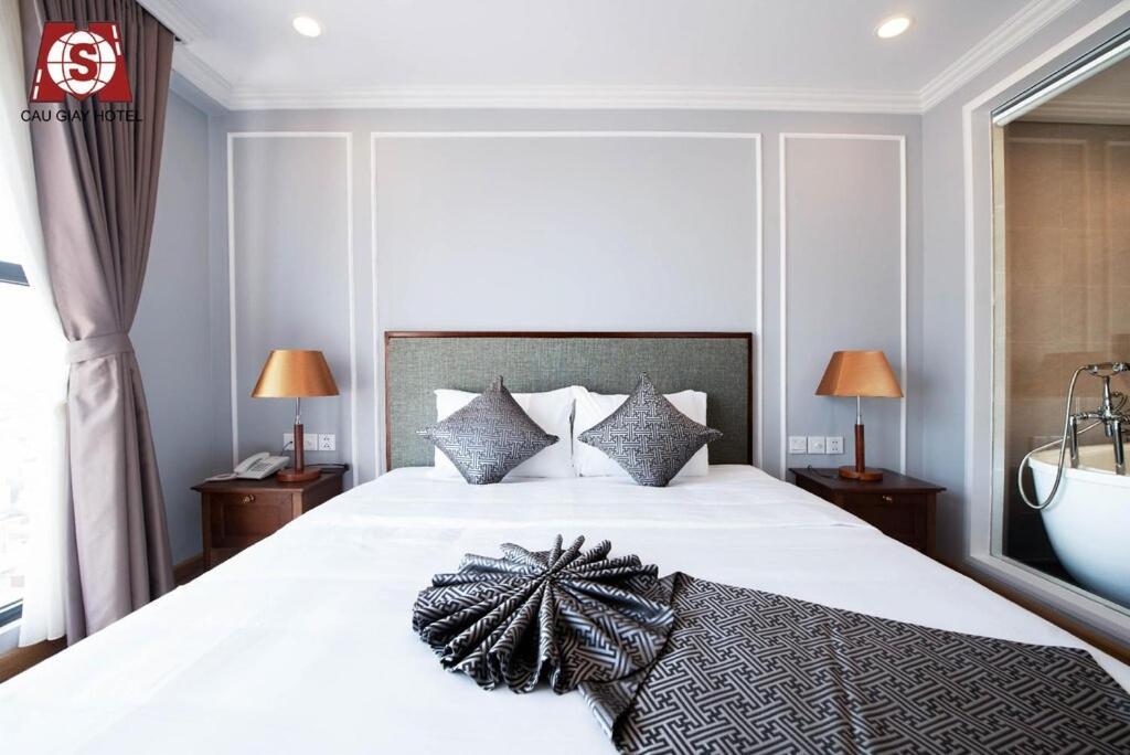Hotel Cau Giay - 110 Pho Cau Giay - By Bay Luxury