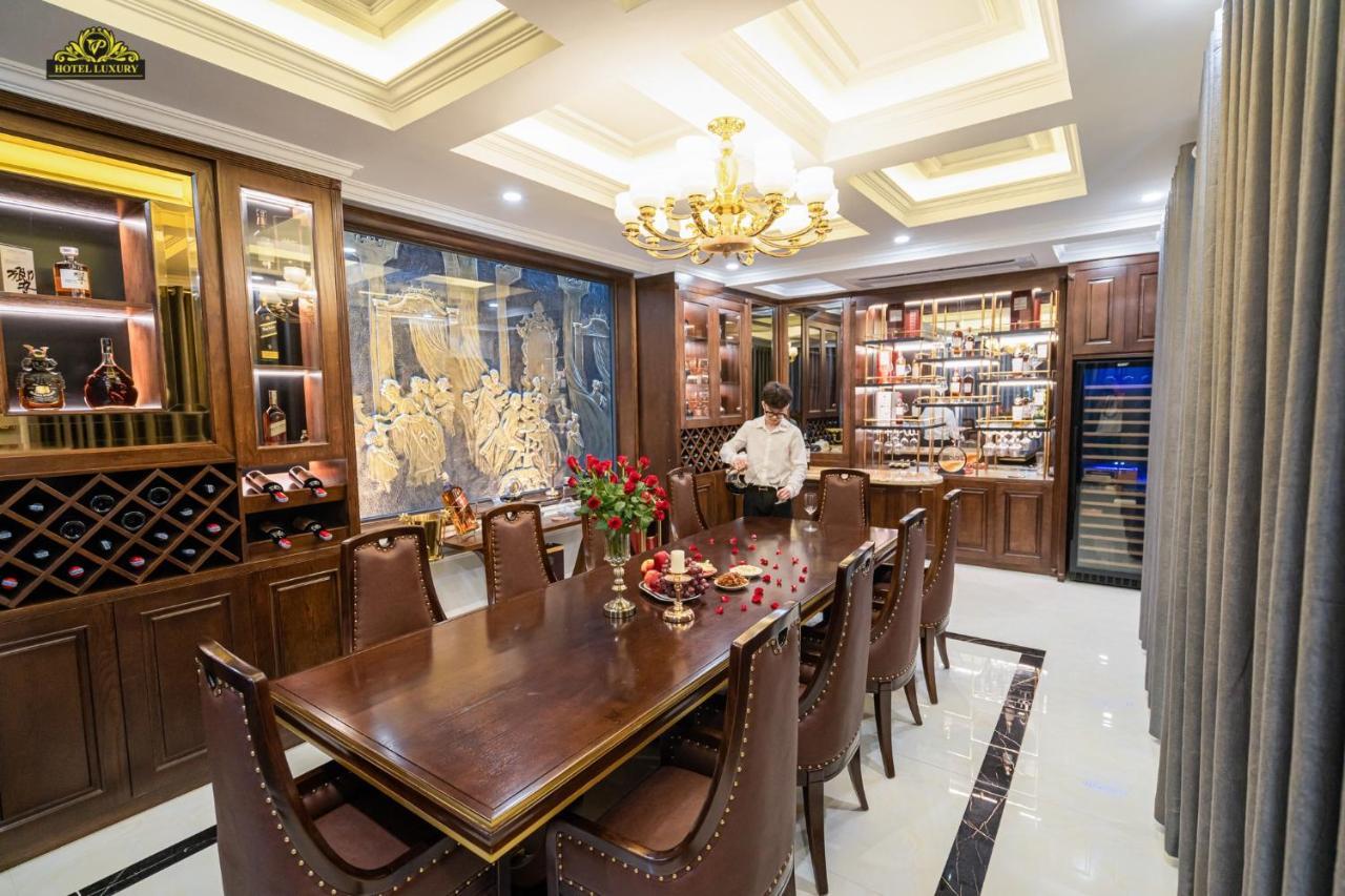 Vp Luxury
