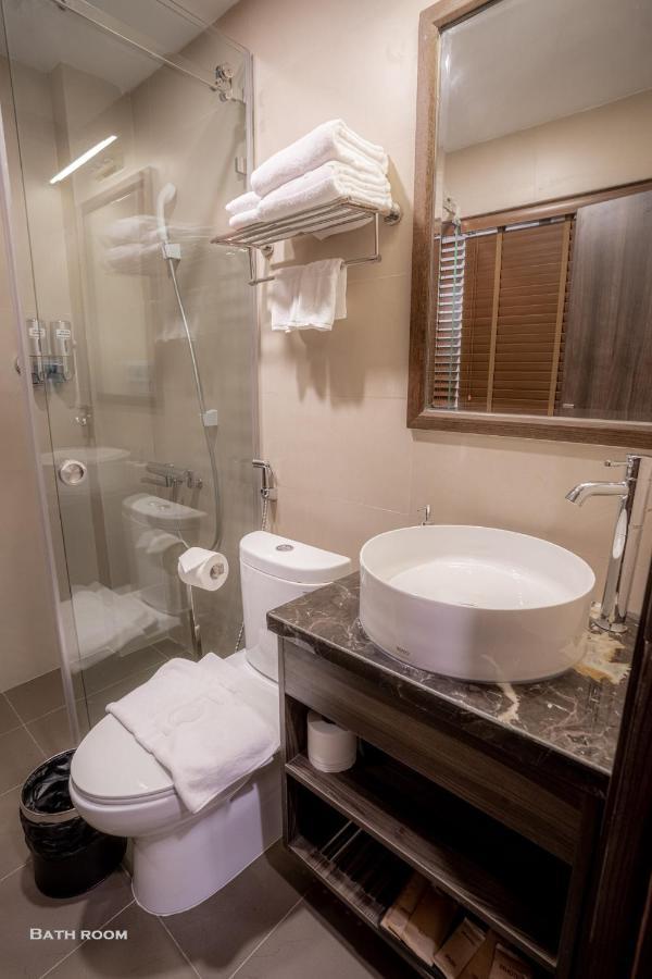 3t 41 Nguyen Thai Hoc- By Bay Luxury Hotel 3*