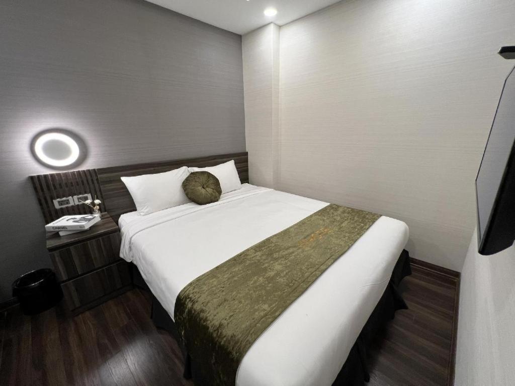 3t 41 Nguyen Thai Hoc- By Bay Luxury