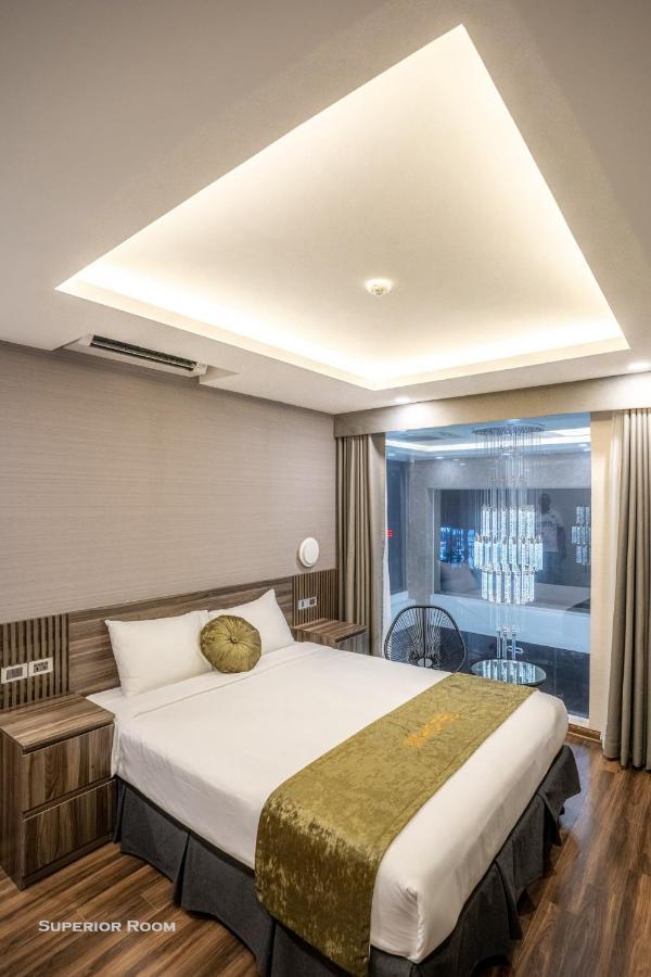 Hotel 3t 41 Nguyen Thai Hoc- By Bay Luxury