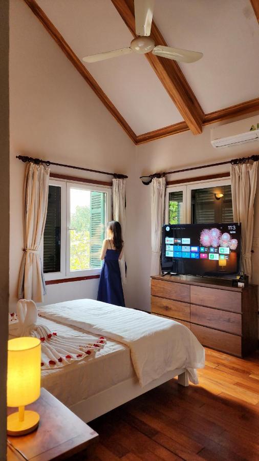 Musketeers Hostel