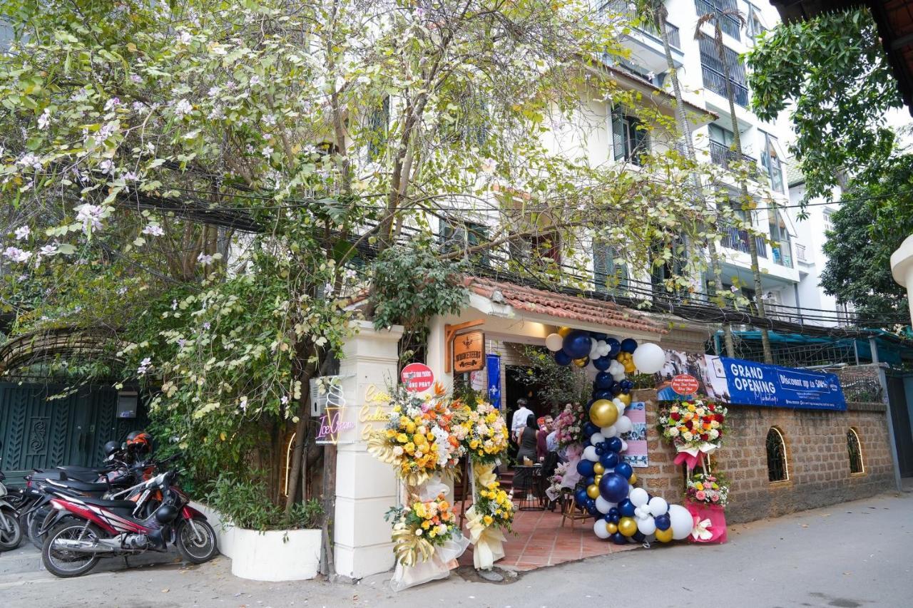Musketeers * Hanoi