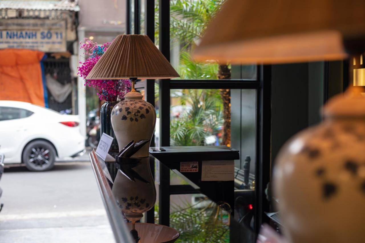 Hotel Madelise Palace & Travel Hanoi