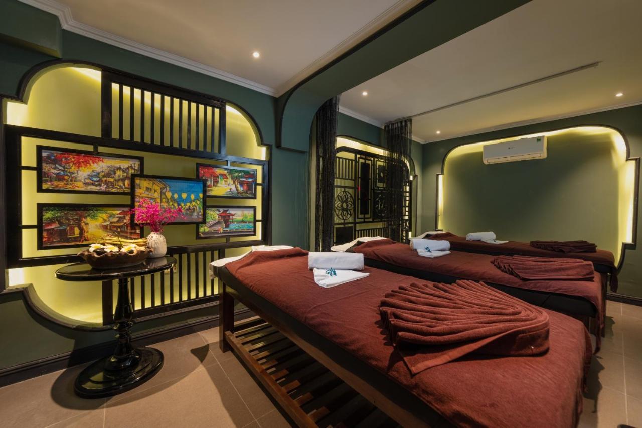 Madelise Palace & Travel 4*
