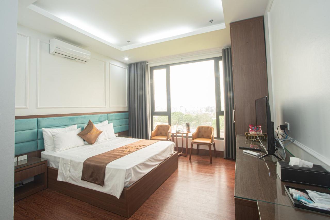 Royal & 3* Hanoi