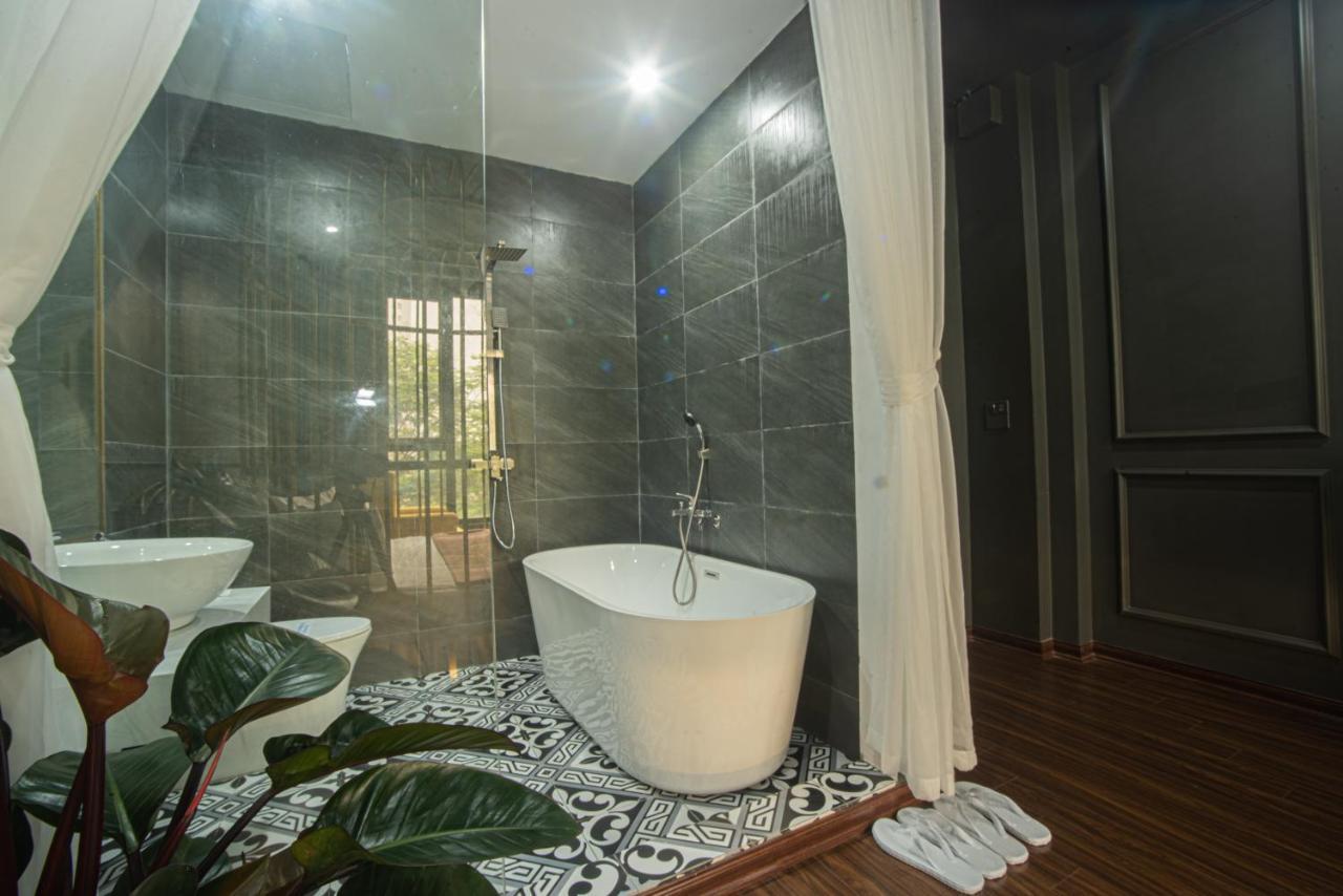 Hotel Royal & 3*