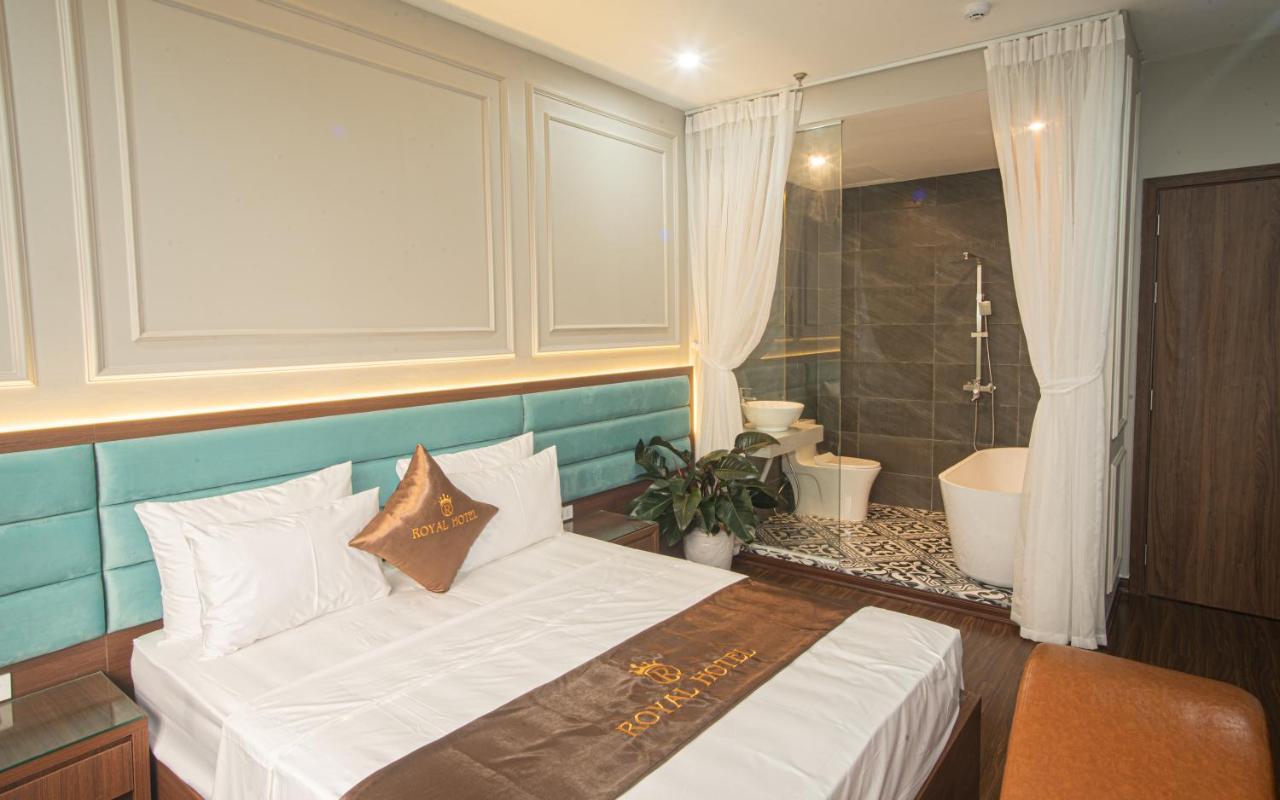 Royal & 3* Hanoi