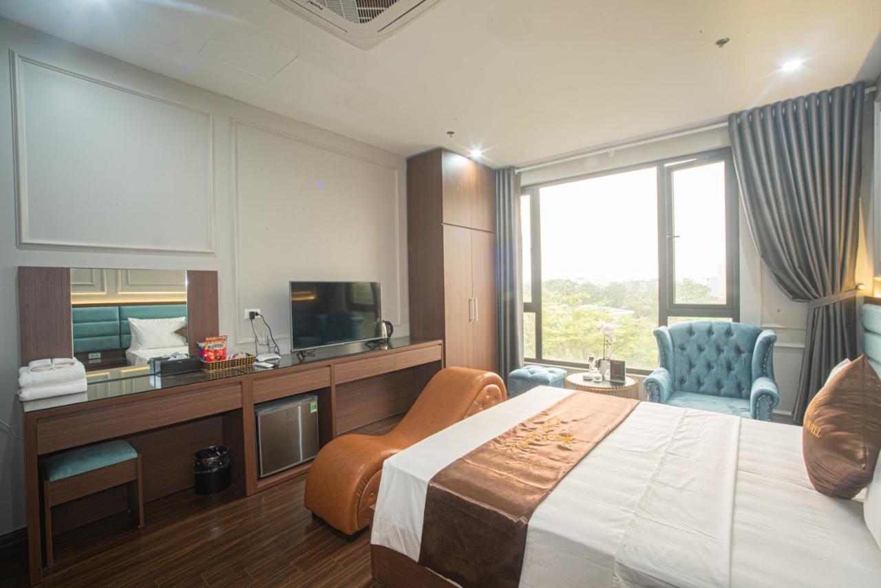 Royal & Hotel 3*