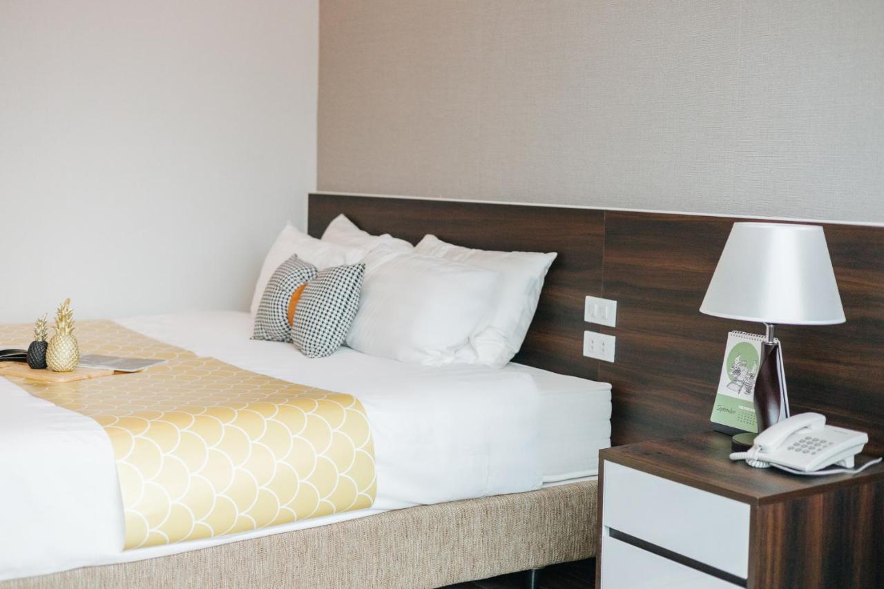 Ivy & - 24h Khách sạn 4*