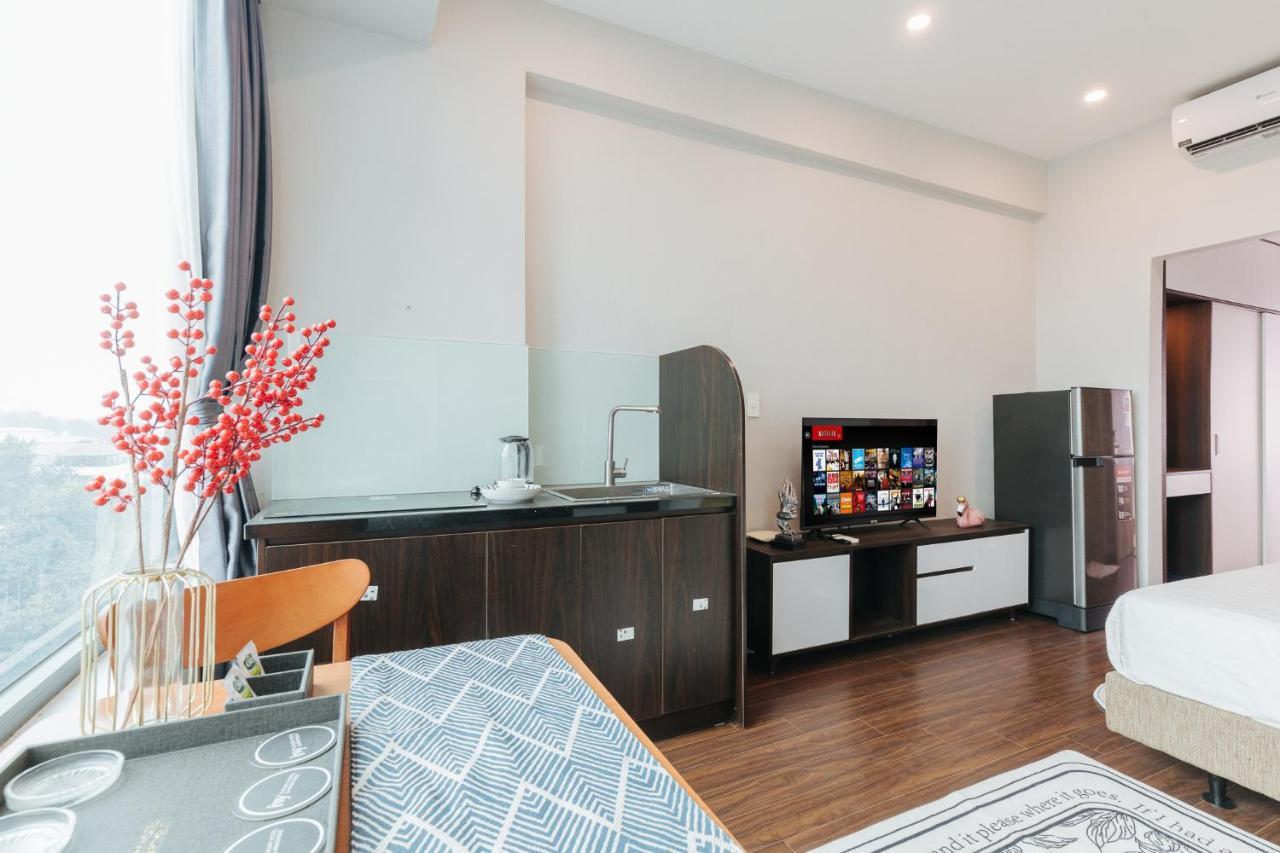 Ivy & - 24h Hotel Hanoi