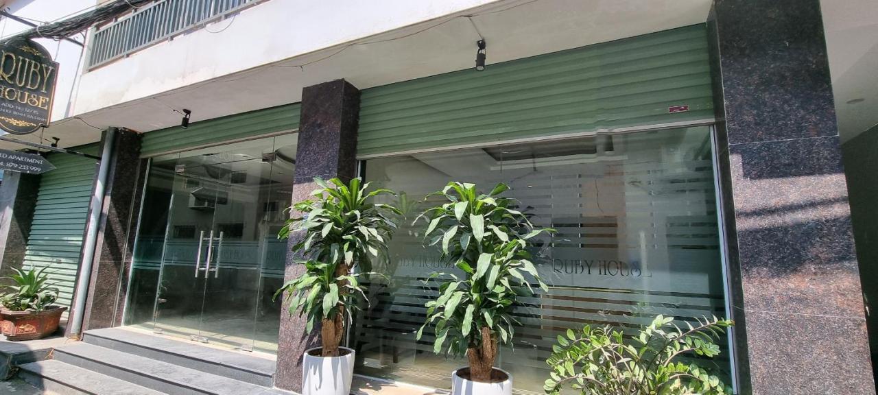 Ruby Serviced Phan Ke Binh Khách sạn hẻo lánh Hà Nội
