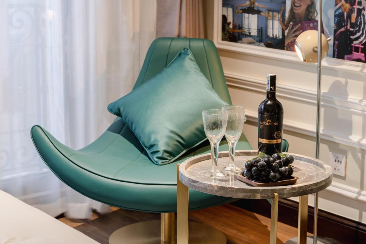 Hotel L'signature &