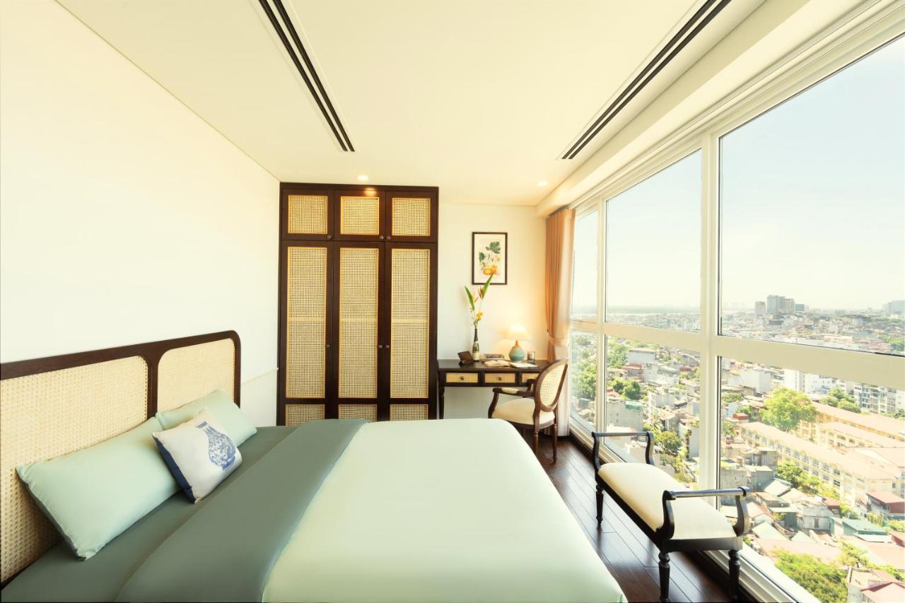 Indochine Aqua Central 3br*2ba*pool*gym*w/ Balcony Aiki Hà Nội