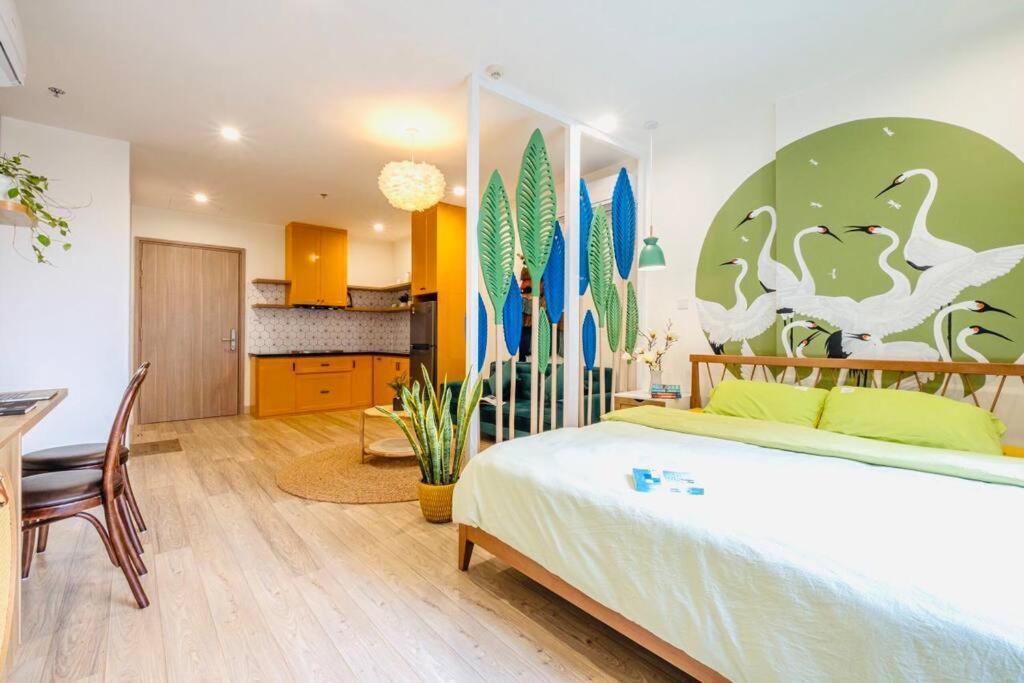 Shin's Corner-1 Bed 40m2 At Vinhomes Ocean Park *