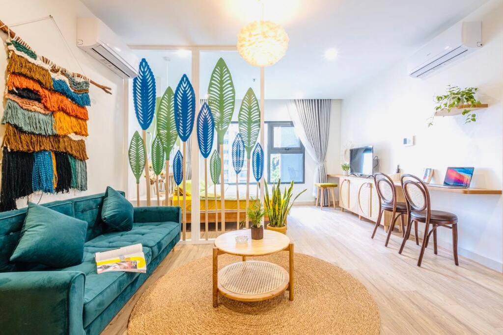 Apartment Shin's Corner-1 Bed 40m2 At Vinhomes Ocean Park *