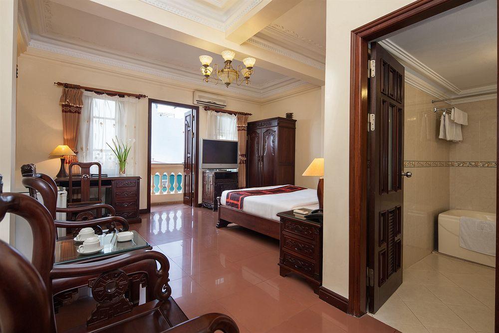 Lucky Hotel 2*