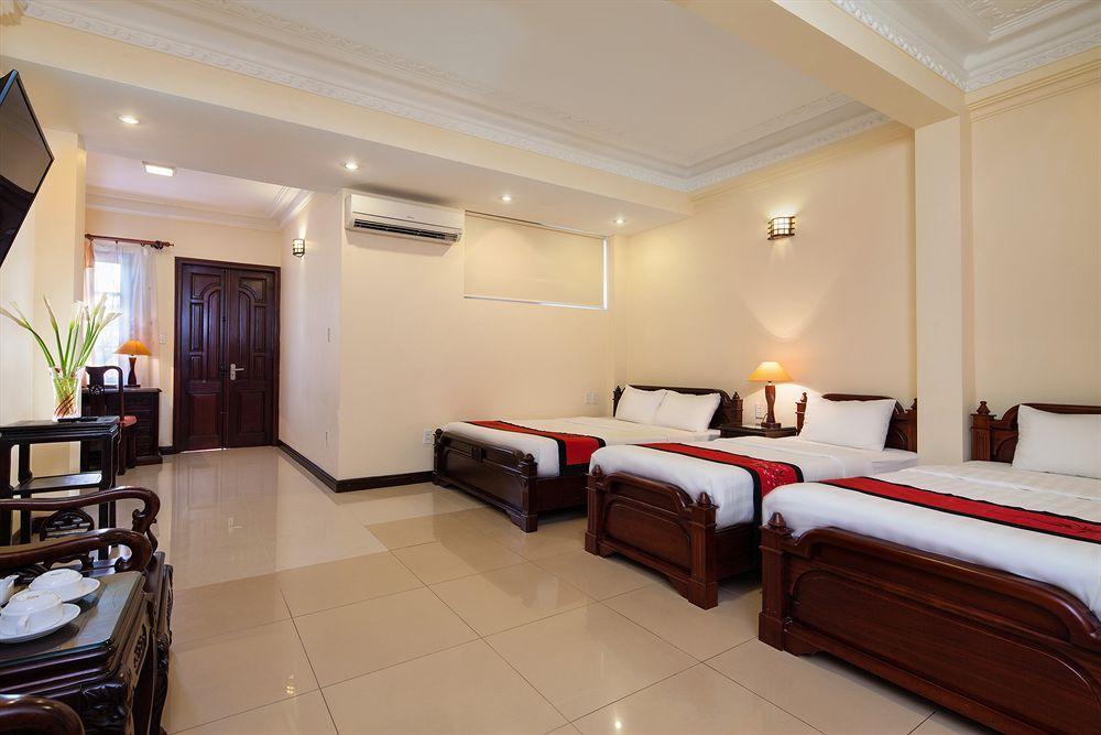 Lucky Hotel