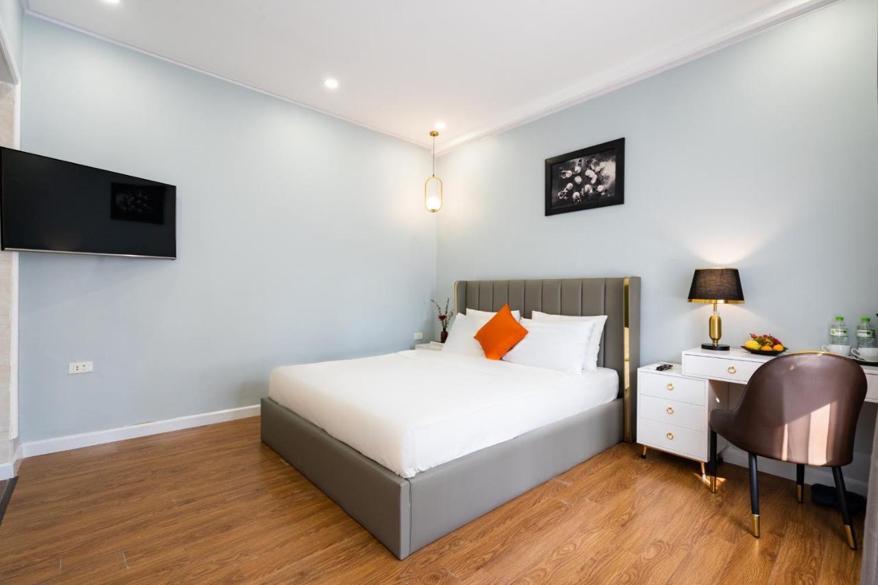 Legends Of Memory Hotel 3*