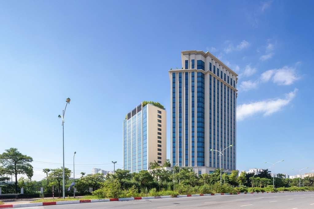 Sheraton West Hotel