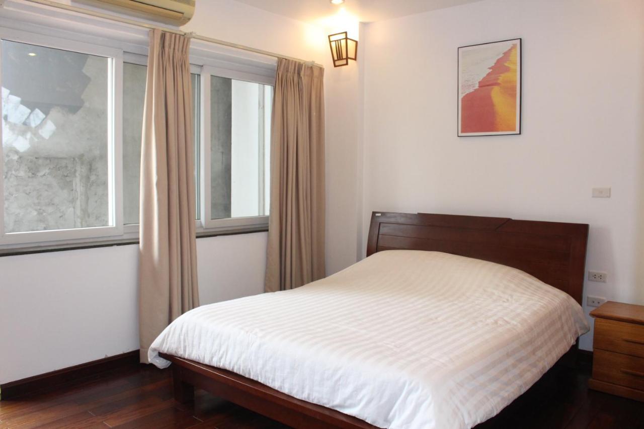 Davidduc's 8f 23 Tay Ho Apartment *