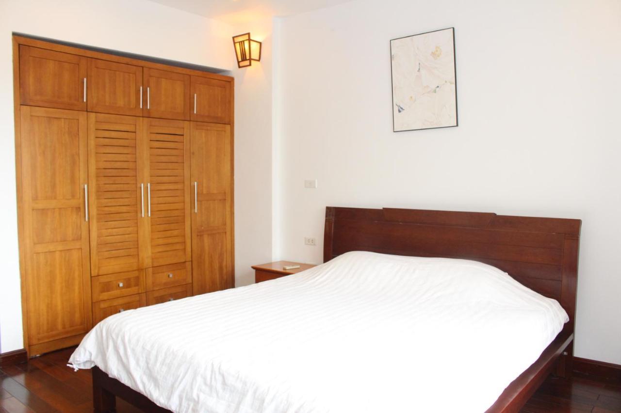 Davidduc's 8f 23 Tay Ho Hanoi