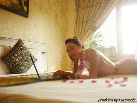 Ancyra Tamtam Center Old Quarter - Next To Hoan Kiem Hotel 3*