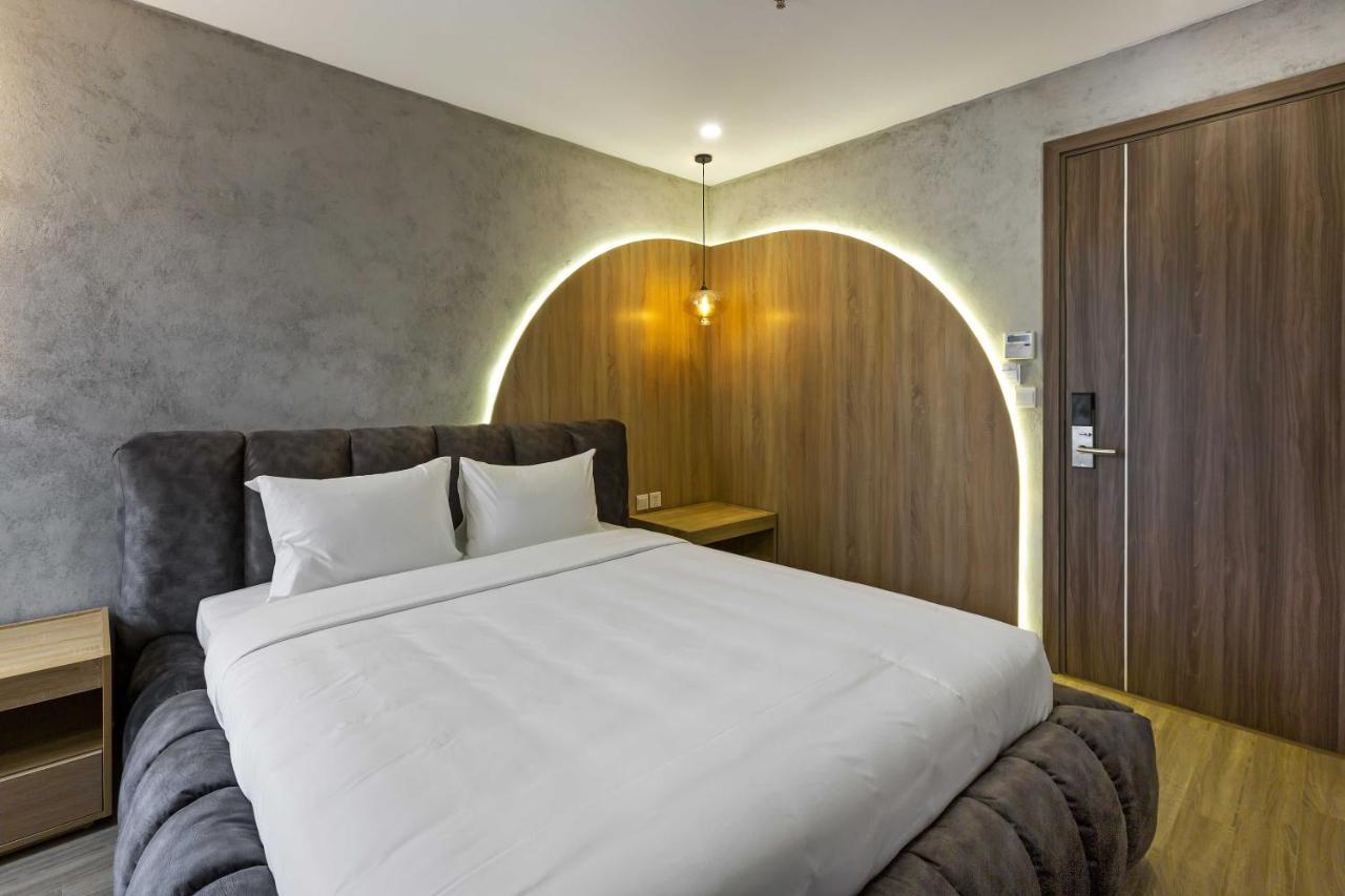 Jacayl Tcg Hotel